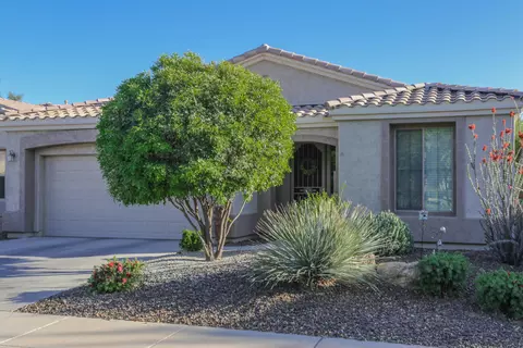 4097 E Carob Dr, Gilbert, AZ 85298 photo 1