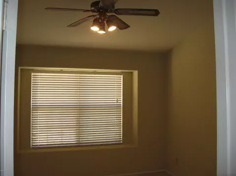 719 W Kyle Ct, Gilbert, AZ 85233 photo 9