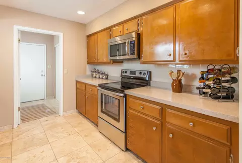 4320 E Piccadilly Rd, Phoenix, AZ 85018 photo 10