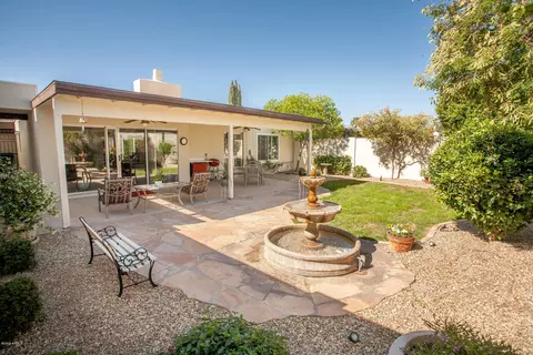 4320 E Piccadilly Rd, Phoenix, AZ 85018 photo 12