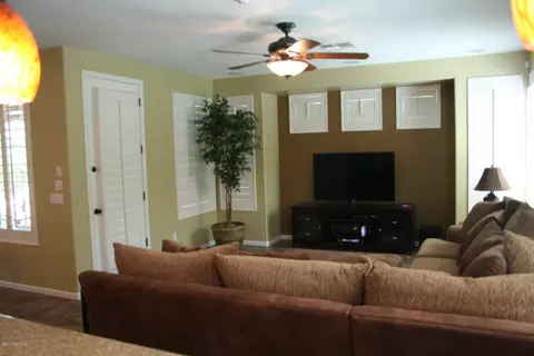 6975 S Magic Ct, Gilbert, AZ 85298 photo 9