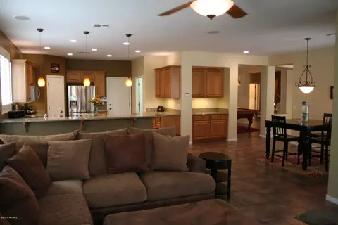 6975 S Magic Ct, Gilbert, AZ 85298 photo 6