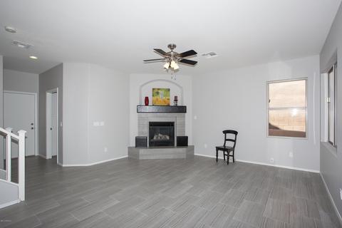 982 E San Tan Dr, Gilbert, AZ 85296 photo 4