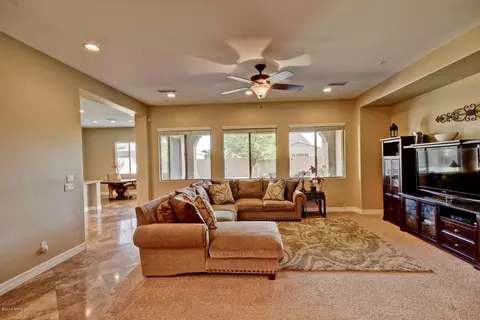 2863 E Maplewood St, Gilbert, AZ 85297 photo 7