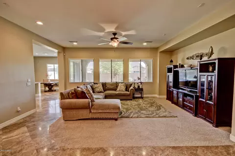 2863 E Maplewood St, Gilbert, AZ 85297 photo 10