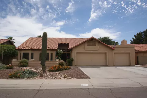 741 E Comstock St, Gilbert, AZ 85296 photo 1