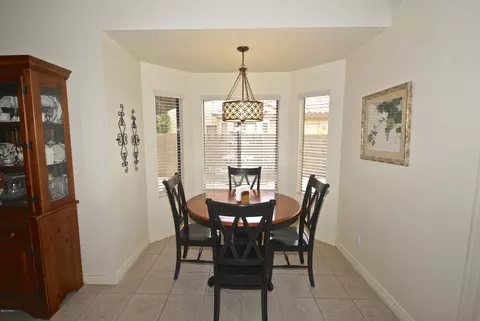 741 E Comstock St, Gilbert, AZ 85296 photo 4
