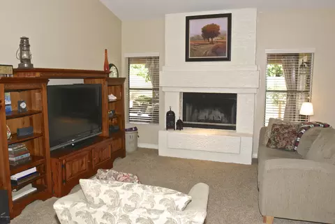 741 E Comstock St, Gilbert, AZ 85296 photo 5