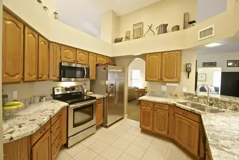 741 E Comstock St, Gilbert, AZ 85296 photo 3