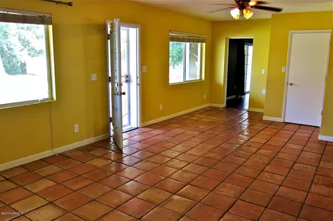 3922 E Fairmount Ave, Phoenix, AZ 85018 photo 5