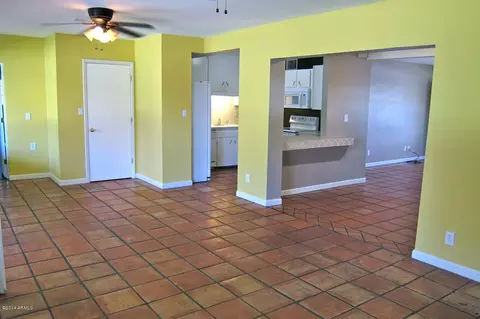 3922 E Fairmount Ave, Phoenix, AZ 85018 photo 4