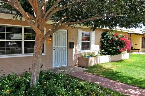 3922 E Fairmount Ave, Phoenix, AZ 85018 photo 1