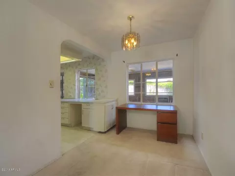 2444 E Meadowbrook Ave, Phoenix, AZ 85016 photo 5