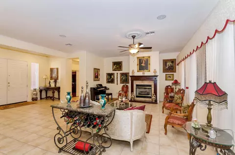 4468 E Walnut Rd, Gilbert, AZ 85298 photo 4