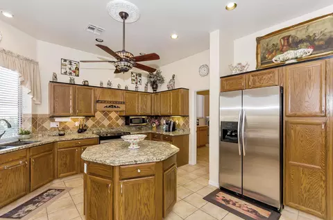 4468 E Walnut Rd, Gilbert, AZ 85298 photo 8