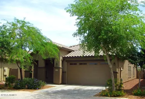 979 S Pheasant Dr, Gilbert, AZ 85296 photo 1