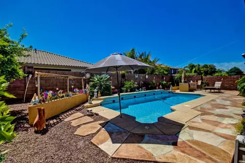 3883 E Vallejo Dr, Gilbert, AZ 85298 photo 2