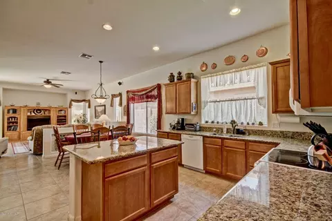 3883 E Vallejo Dr, Gilbert, AZ 85298 photo 19