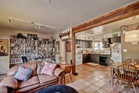 3140 N 26th Pl, Phoenix, AZ 85016 photo 8
