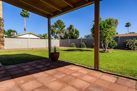 605 E Watson Dr, Tempe, AZ 85283 photo 17