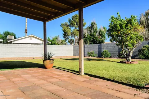 605 E Watson Dr, Tempe, AZ 85283 photo 5