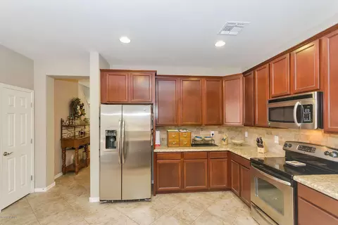 4137 E Thunderheart Trl, Gilbert, AZ 85297 photo 3