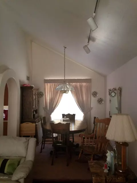 1865 Enrose St, Mesa, AZ 85203 photo 5