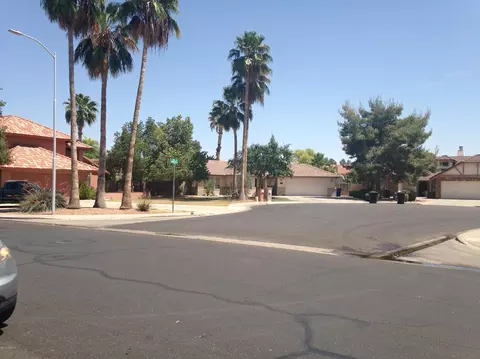 1865 Enrose St, Mesa, AZ 85203 photo 2