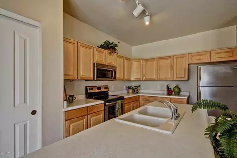 2434 E Del Rio Ct, Gilbert, AZ 85295 photo 18