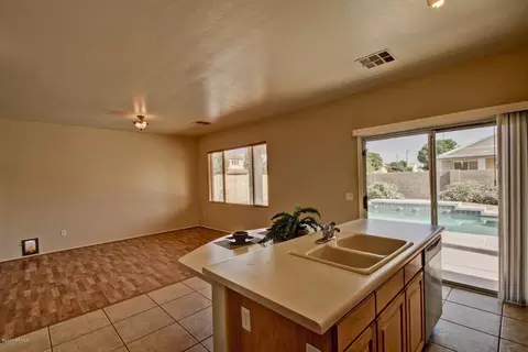 2434 E Del Rio Ct, Gilbert, AZ 85295 photo 19