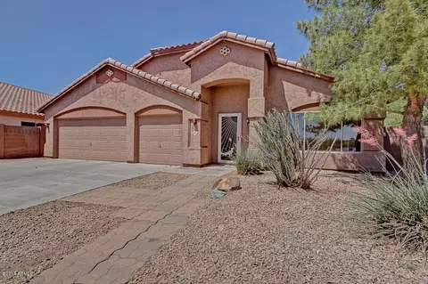 532 E Pinto Dr, Gilbert, AZ 85296 photo 2
