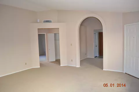 3121 E Kerry Ln, Phoenix, AZ 85050 photo 3