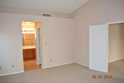 3121 E Kerry Ln, Phoenix, AZ 85050 photo 6