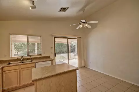 901 E Potter Dr, Phoenix, AZ 85024 photo 13