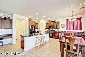 2034 E Flintlock Dr, Gilbert, AZ 85298 photo 4