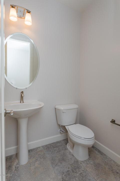 11 E Laurie Ln, Phoenix, AZ 85020 photo 7