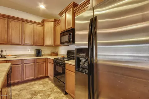 10828 E Roselle Ave, Mesa, AZ 85212 photo 5