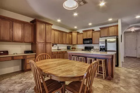 10828 E Roselle Ave, Mesa, AZ 85212 photo 6