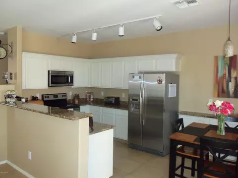 9462 E Kilarea Ave, Mesa, AZ 85209 photo 4