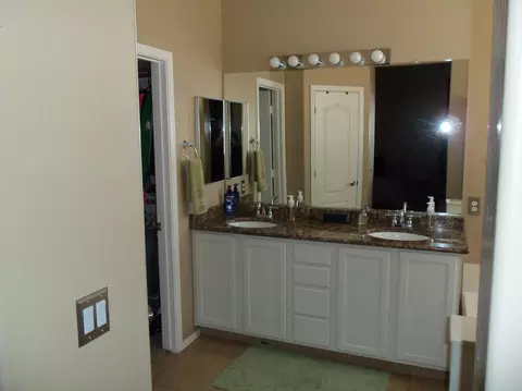 9462 E Kilarea Ave, Mesa, AZ 85209 photo 9