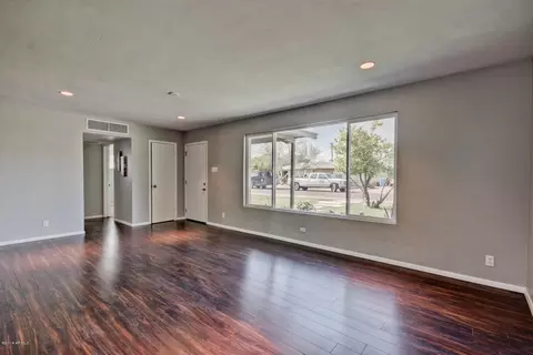 1923 E Hazelwood St, Phoenix, AZ 85016 photo 11