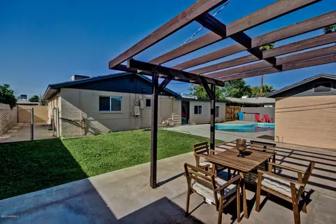 1923 E Hazelwood St, Phoenix, AZ 85016 photo 5