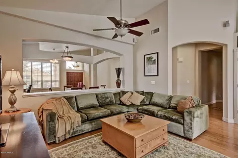 1436 E Glenhaven Dr, Phoenix, AZ 85048 photo 9