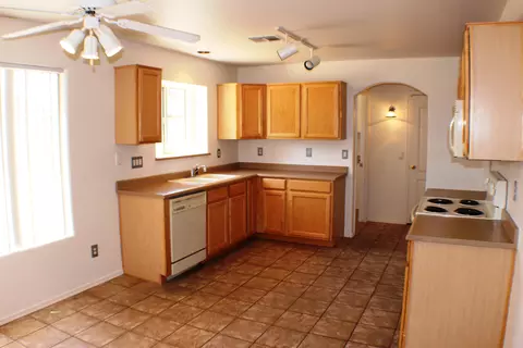 1811 E Oakland St, Gilbert, AZ 85295 photo 8
