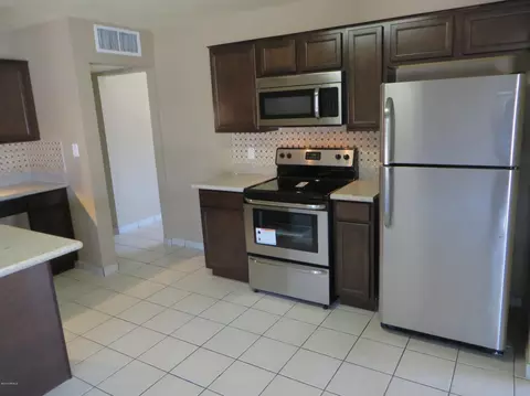 1038 E Ruth Ave, Phoenix, AZ 85020 photo 9