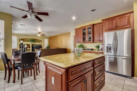 9415 E Impala Ave, Mesa, AZ 85209 photo 11