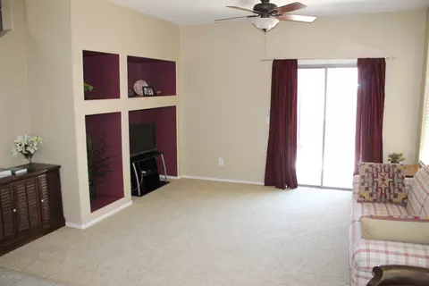 1939 Emily Ln, Gilbert, AZ 85295 photo 6