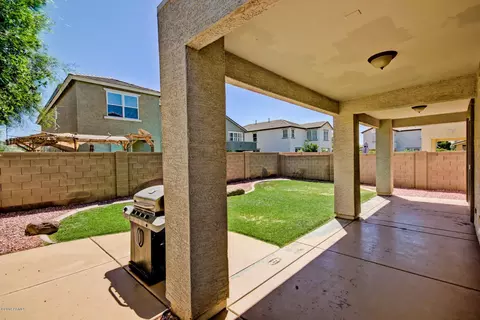2327 E Grenadine Rd, Phoenix, AZ 85040 photo 10