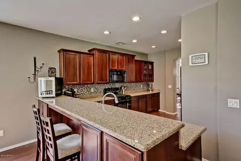 2327 E Grenadine Rd, Phoenix, AZ 85040 photo 19