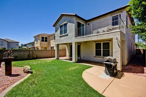 2327 E Grenadine Rd, Phoenix, AZ 85040 photo 9